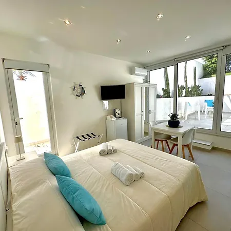 לינה וארוחת בוקר Morgana קאריני